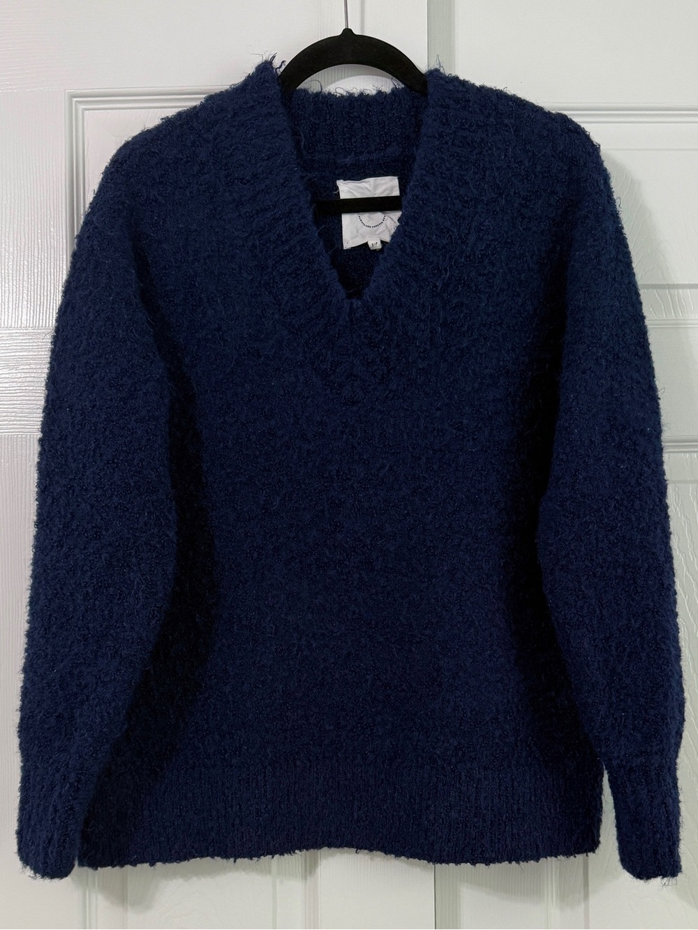 Aerie Teddy Boucle Sweater Medium Navy Blue Oversized V Neck Wool Blend